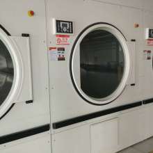  石家莊美滌洗滌設(shè)備有限責(zé)任公司 主營(yíng) 干洗機(jī) 水洗機(jī) 洗滌